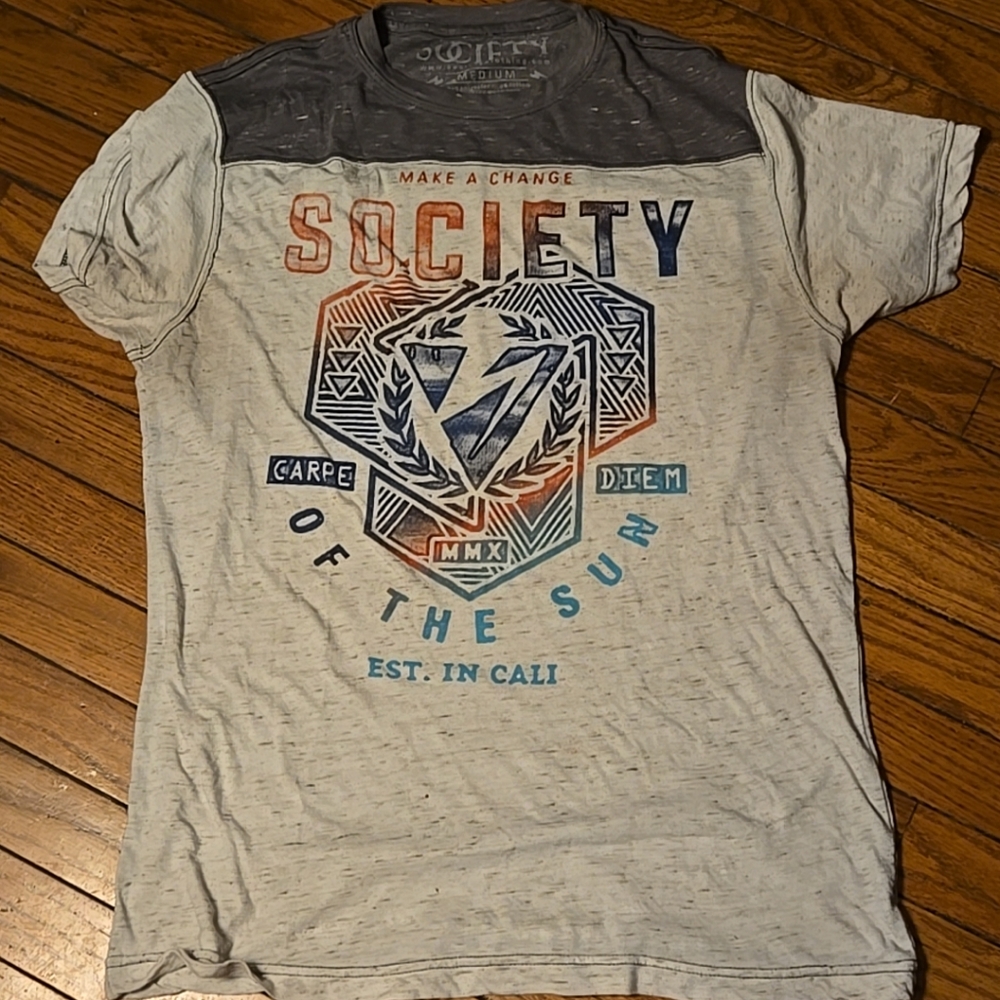 Society size medium shirt Buckle